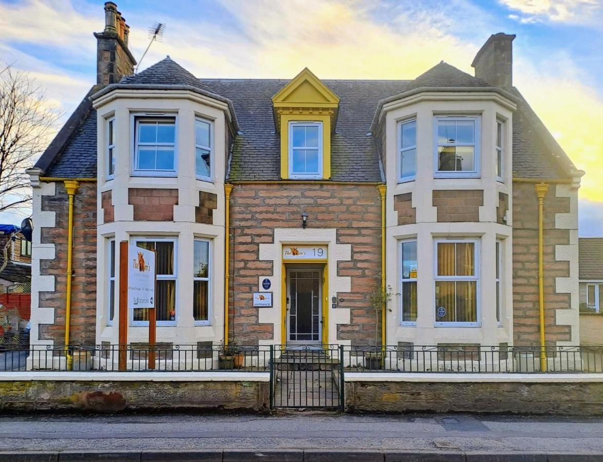The Coo'S Guest House Inverness Exterior photo