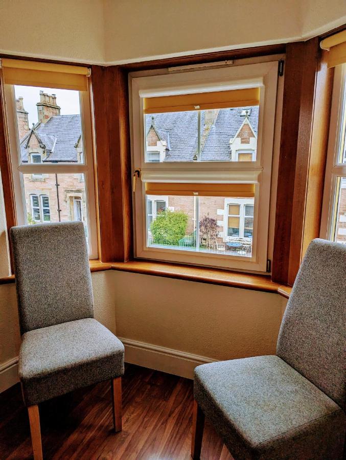 The Coo'S Guest House Inverness Exterior photo
